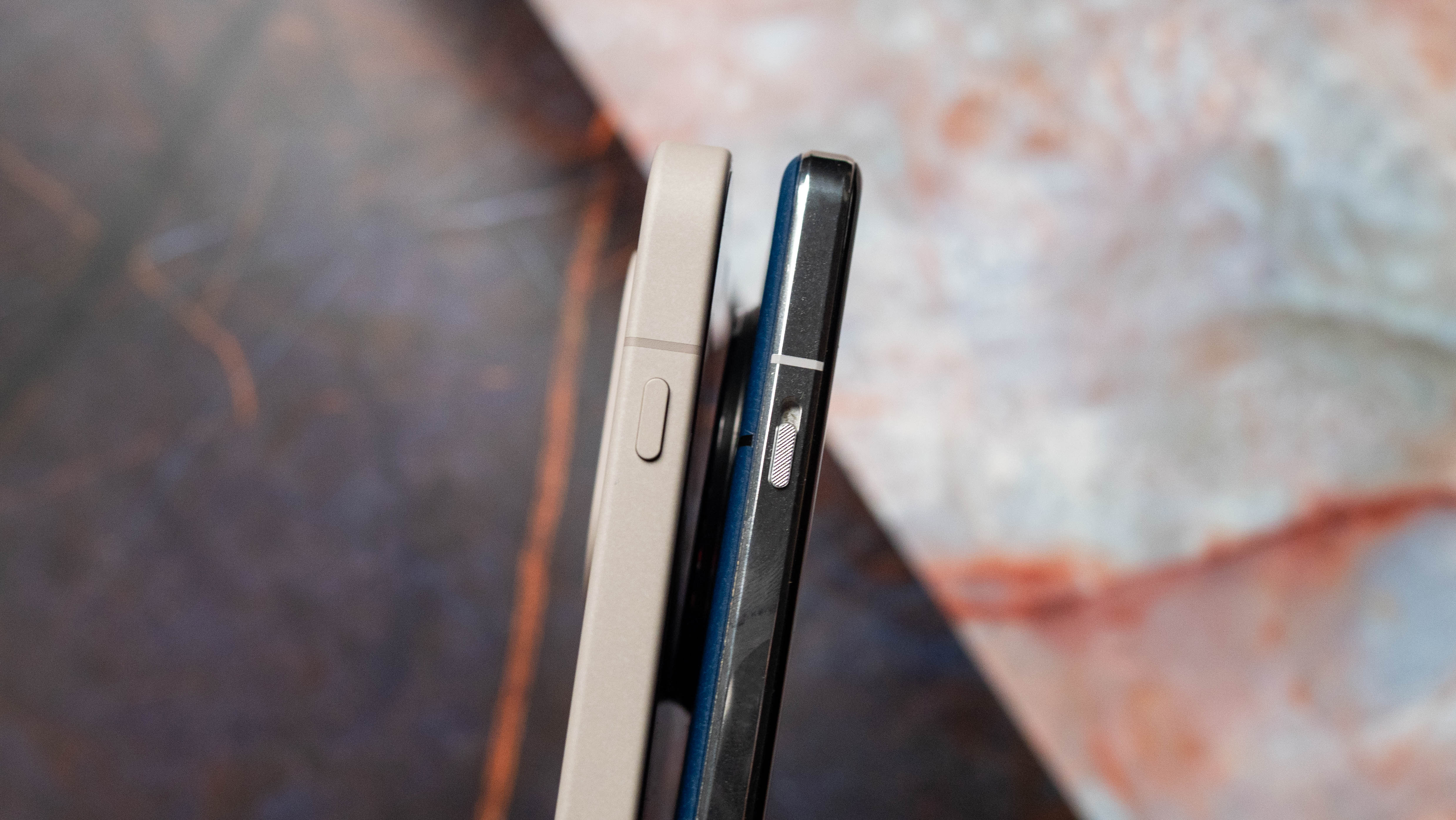 OnePlus 15 vs. OnePlus 13