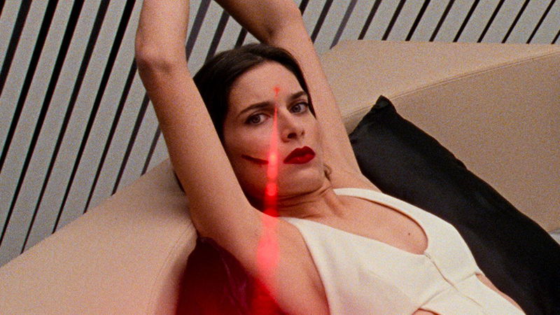 Reflection in a Dead Diamond Film